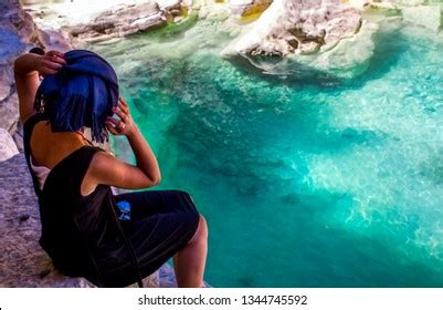 Middle eastern single women in paradise valley